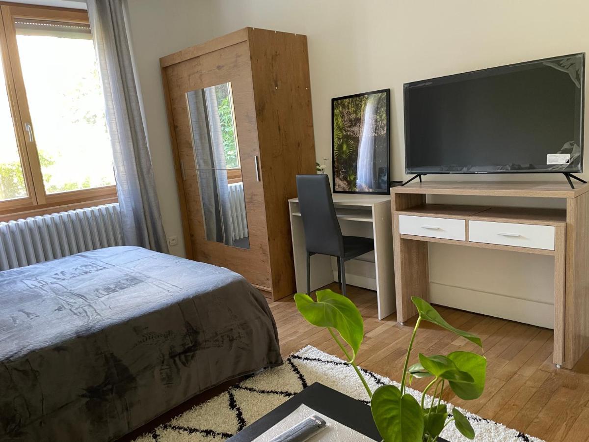 Chambre Privee Vue Sur Le Jardin Proche Centre Ville Besançon Eksteriør billede