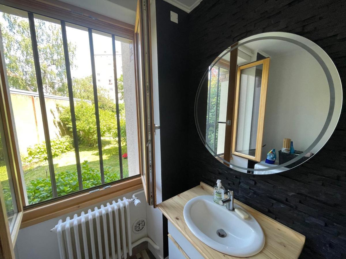 Chambre Privee Vue Sur Le Jardin Proche Centre Ville Besançon Eksteriør billede